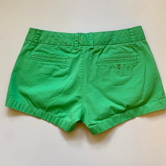 COPY - 💐J. Crew Women's Green Chino short - Picture 2 of 7